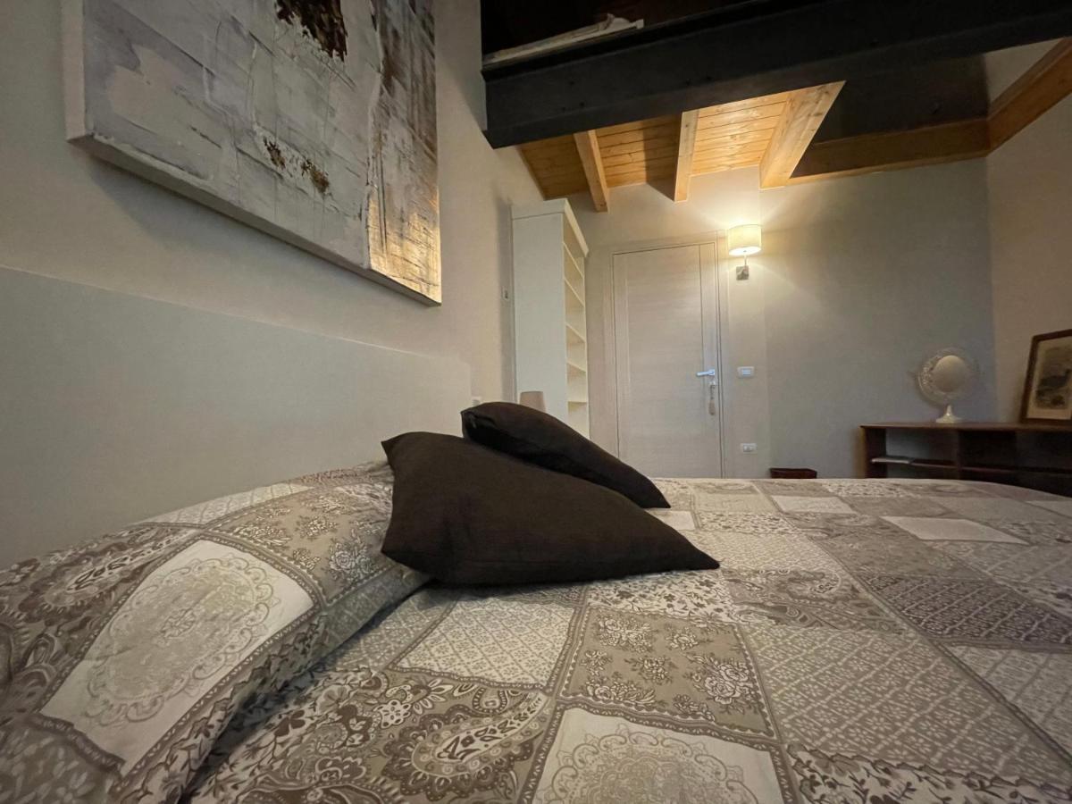 אסולה B&B Cascina Sagrestia מראה חיצוני תמונה