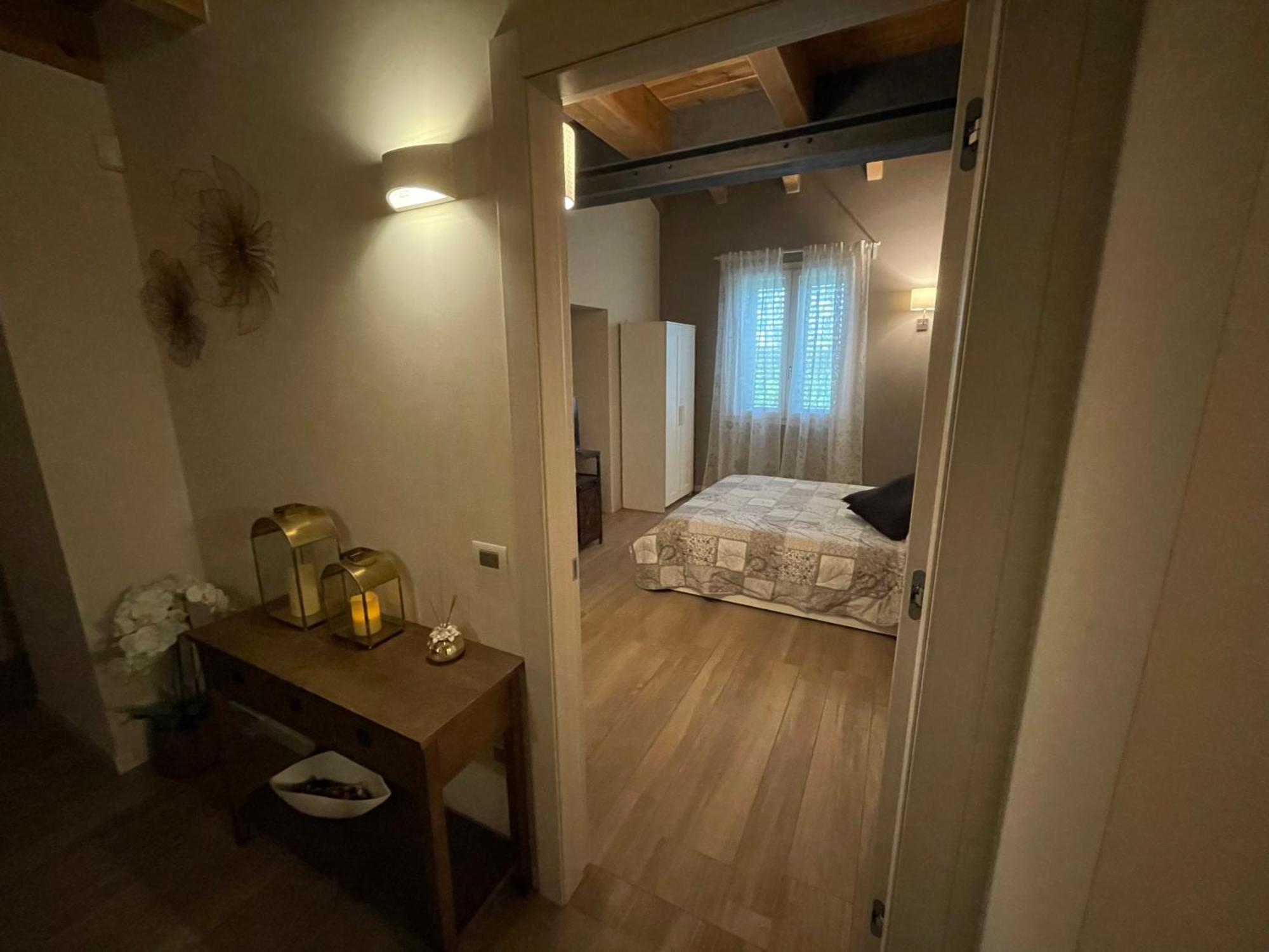 אסולה B&B Cascina Sagrestia מראה חיצוני תמונה