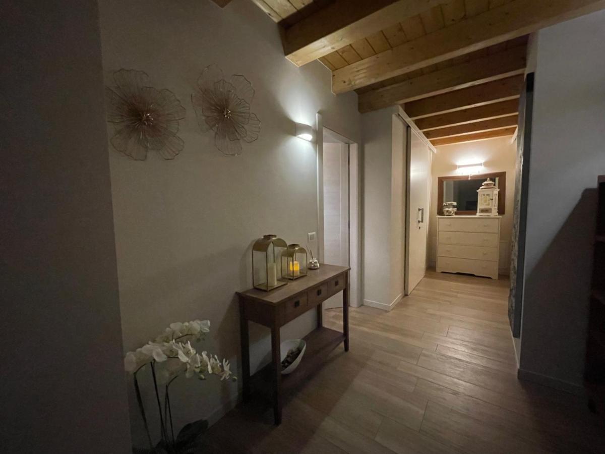 אסולה B&B Cascina Sagrestia מראה חיצוני תמונה
